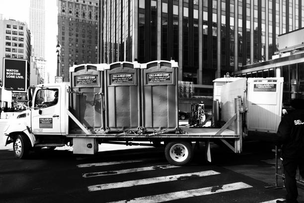 Best Porta potty delivery and setup  in Skyline Acres, OH